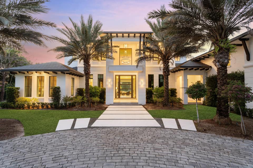 Listing photo of a home for sale in Jupiter, Florida