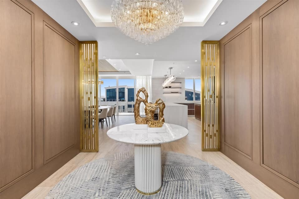Listing photo of a home for sale in Fort Lauderdale, Florida