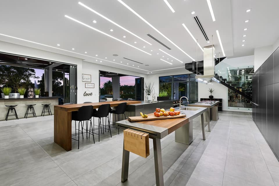 Listing photo of a home for sale in Plantation, Florida