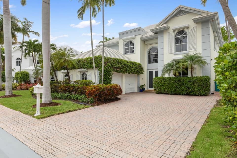 Listing photo of a home for sale in Key Biscayne, Florida