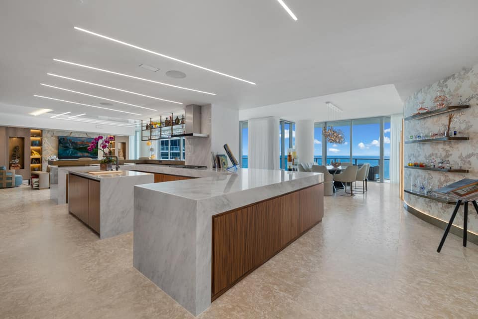 Listing photo of a home for sale in Fort Lauderdale, Florida