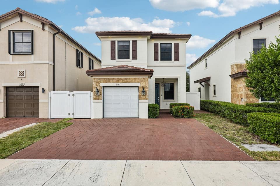 Foto de una propiedad en venta en Hialeah, Florida