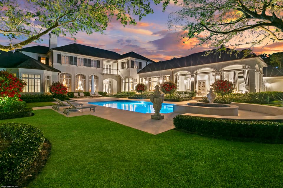 Listing photo of a home for sale in Jupiter, Florida