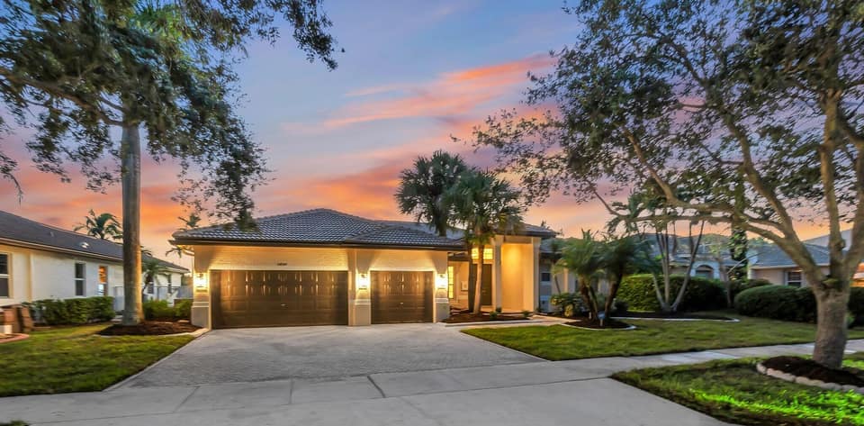Listing photo of a home for sale in Cooper City, Florida