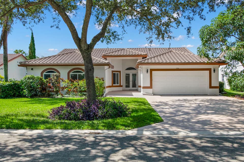 Foto de una propiedad en venta en Coral Springs, Florida