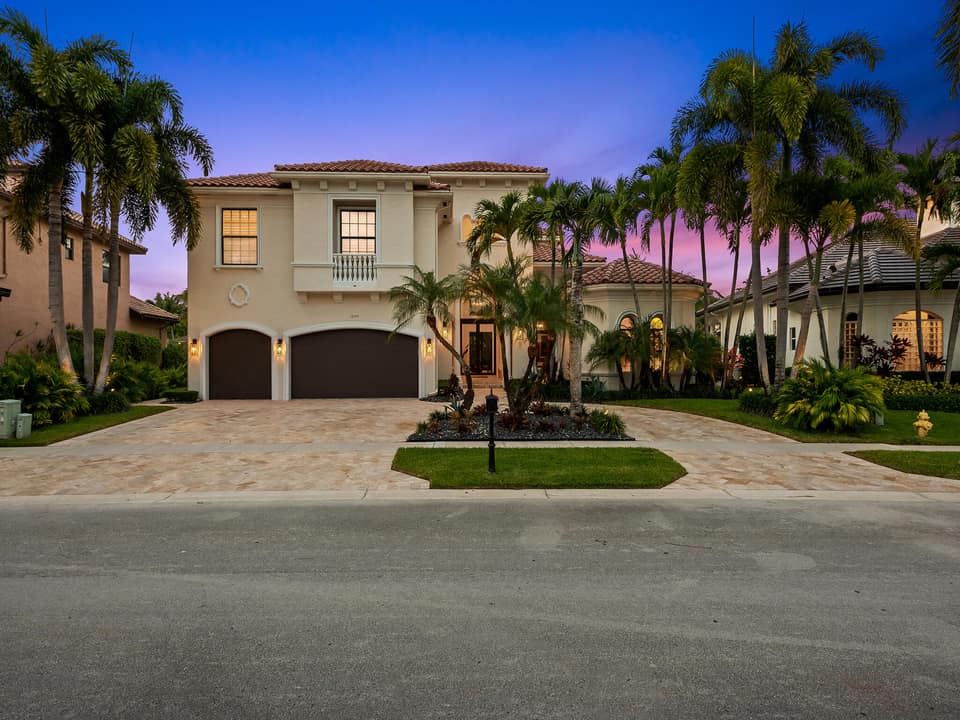 Listing photo of a home for sale in Plantation, Florida