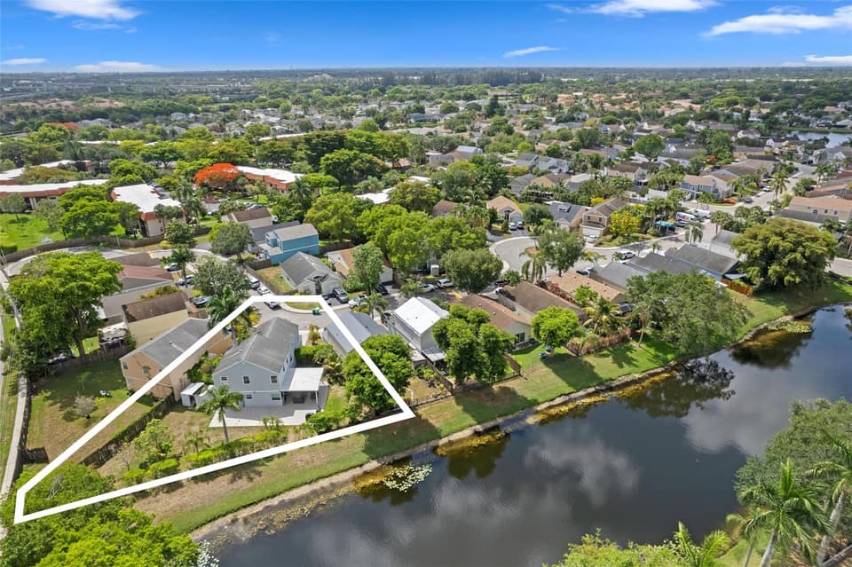 Listing photo of a home for sale in Sunrise, Florida