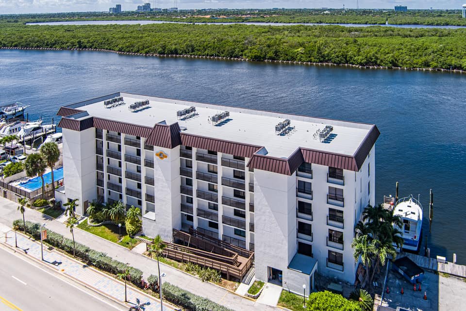 Listing photo of a home for sale in Hollywood, Florida