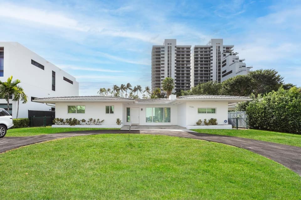 Listing photo of a home for sale in Miami, Florida