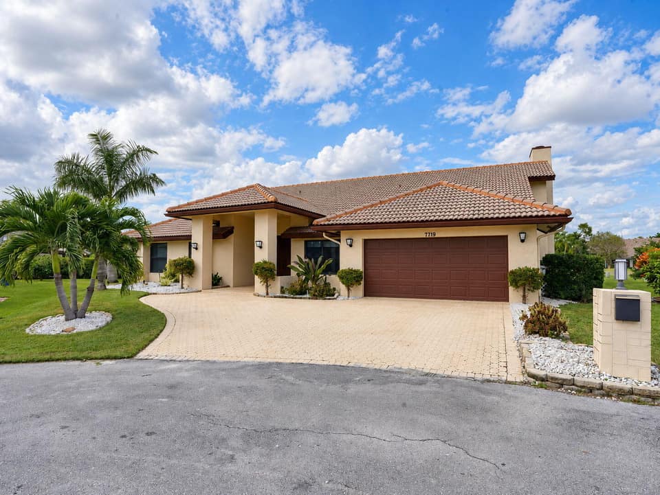 Listing photo of a home for sale in Tamarac, Florida