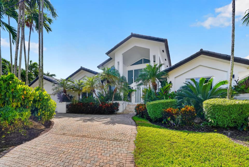 Listing photo of a home for sale in Coral Gables, Florida