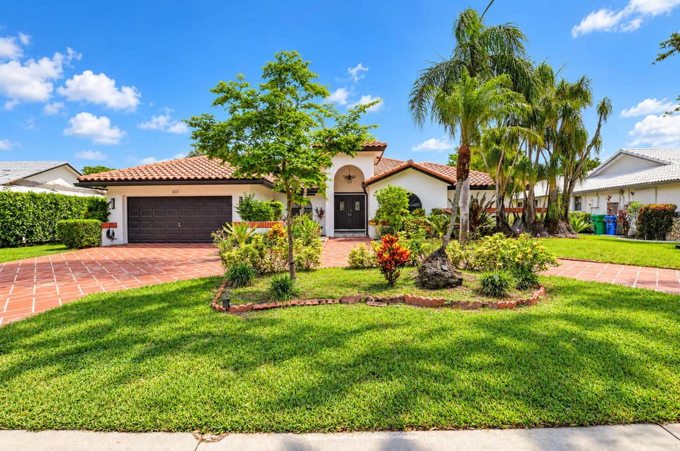 Listing photo of a home for sale in Coral Springs, Florida