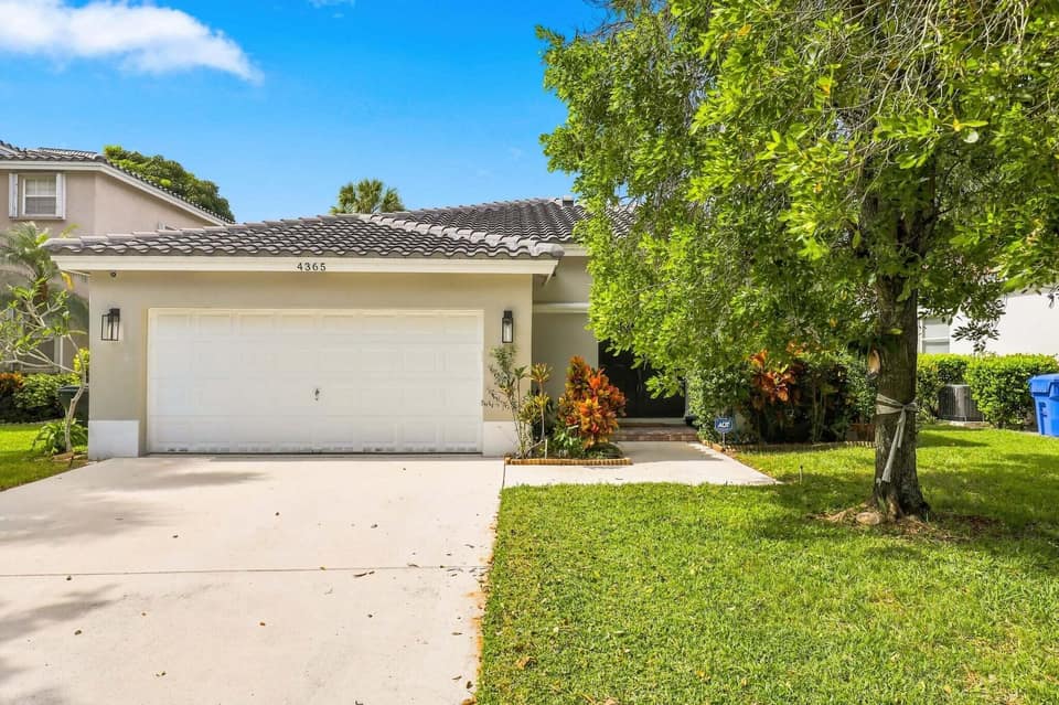Listing photo of a home for sale in Coconut Creek, Florida