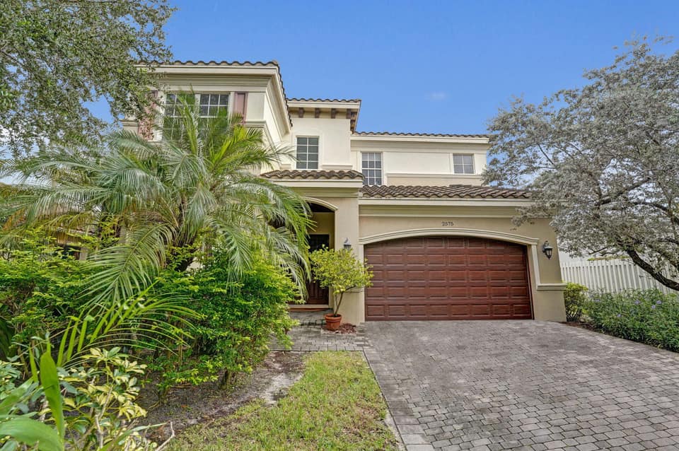 Listing photo of a home for sale in Pompano Beach, Florida