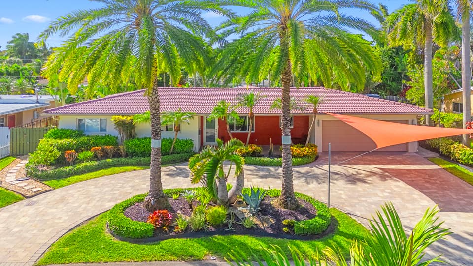Listing photo of a home for sale in Wilton Manors, Florida