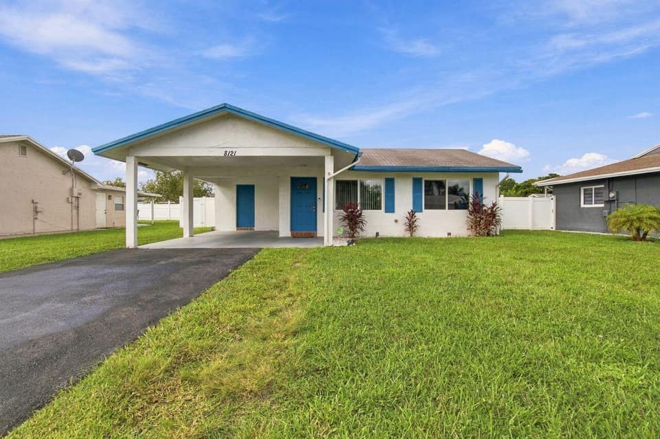 Listing photo of a home for sale in Tamarac, Florida